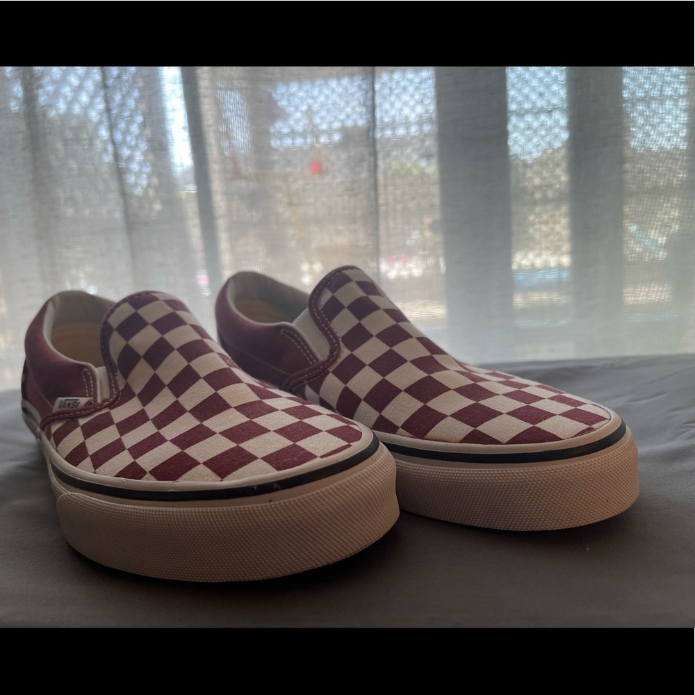 Women checkerboard Vans